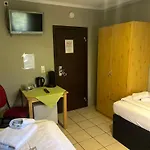 Мини-отель Gaststaette Puetz 3*