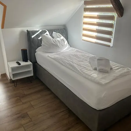 Мини-отель Gaststaette Puetz Зиген