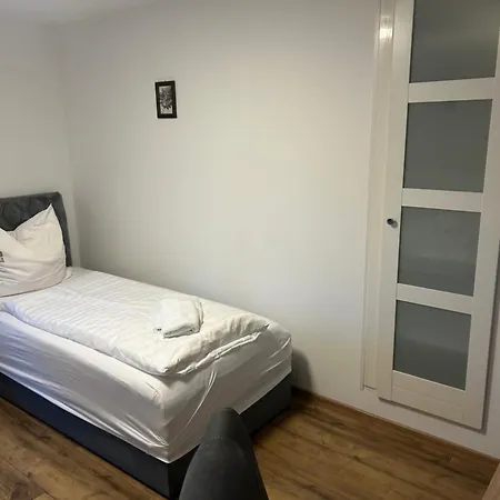 Gaststaette Puetz Han/Misafirhane