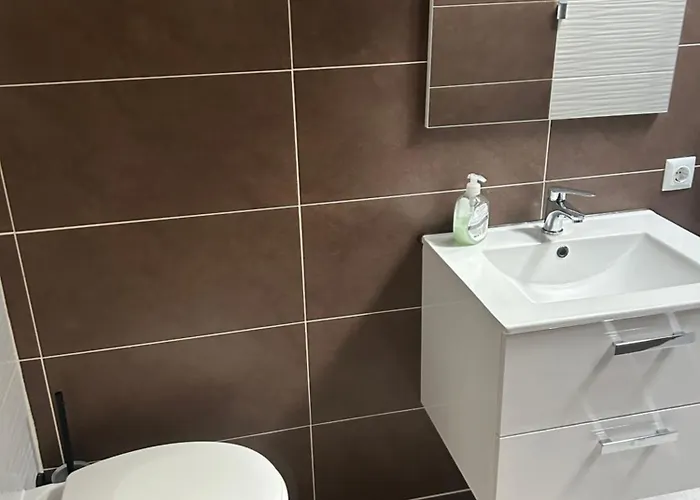 Inn Gaststätte Pütz - Checkin: Eiserfelderstrasse 399 3*