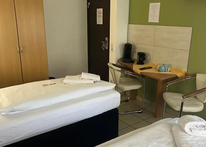 Gaststätte Pütz - Checkin: Eiserfelderstrasse 399 Inn Siegen