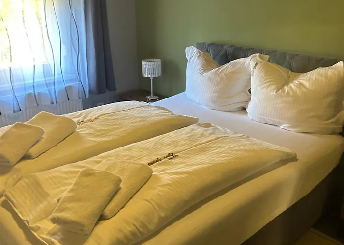 Inn Gaststätte Pütz - Checkin: Eiserfelderstrasse 399 3*