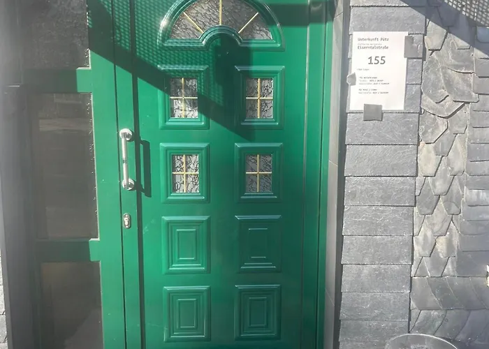 Gaststätte Pütz - Checkin: Eiserfelderstrasse 399 3* Siegen